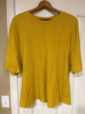 NWOT- SHEIN Mustard Yellow Textured Short Sleeve Top